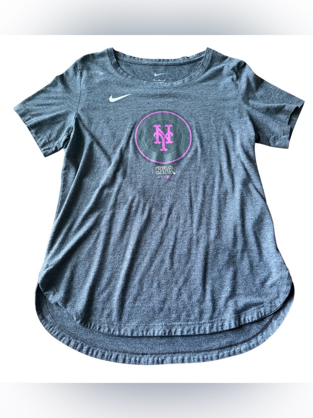 Nike New York Mets City Connect Women’s M Tshirt - EUC